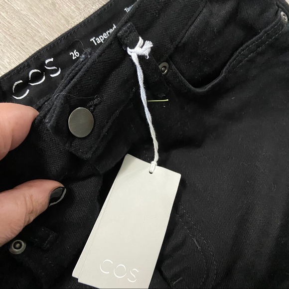 ๐ COS SZ 26 Tapered High Rise Ankle - Picture 7 of 8